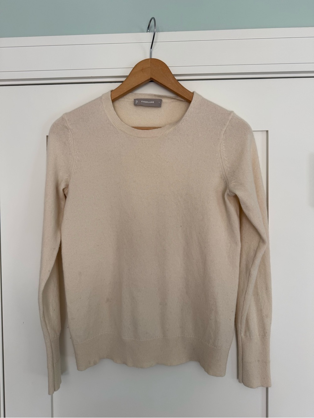 Everlane Cashmere Cream Crewneck Sweater — Soft Neutral Knit Women’s Size Small